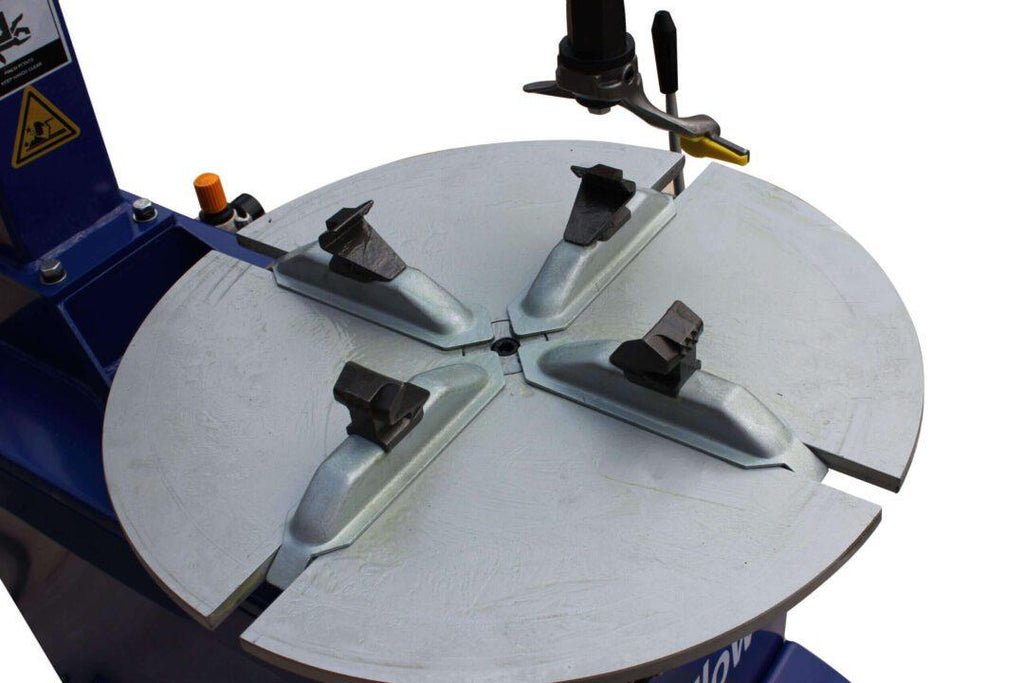 New 1.5 HP Tire Changer Wheel Changers Machine Balancer Rim Clamp Combo 560 680